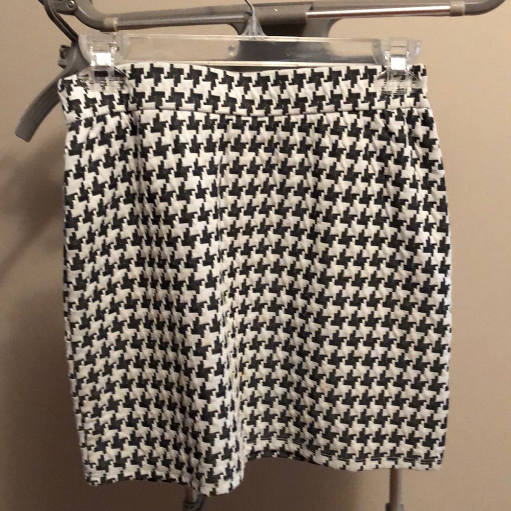 Knit skirt